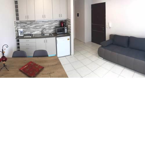 CENTRAL SQUARE APARTMENT 1