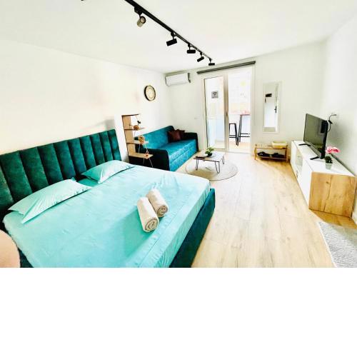 Central Studio Apartment 1, Tirana