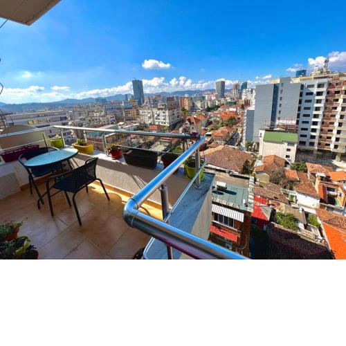 Central Tirana Flat Near Bazaar