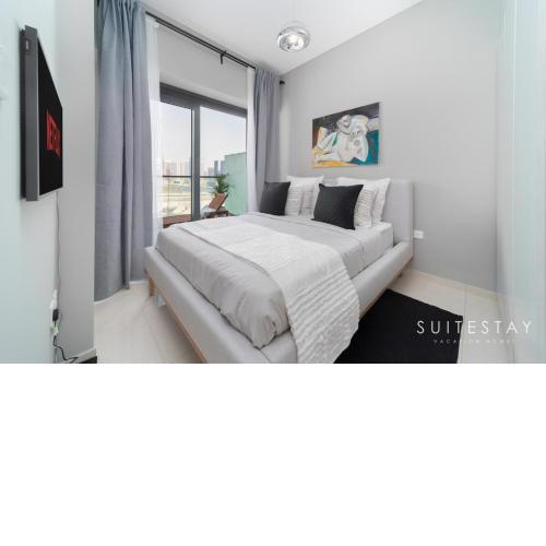 Centrally Located And Beautifully Furnished