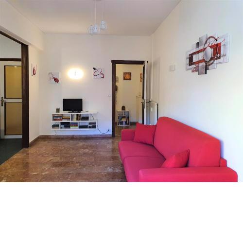 Centre Home