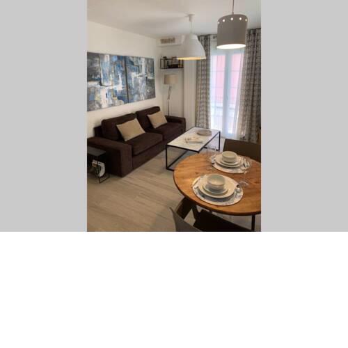 céntrico apartamento La Llum 1A