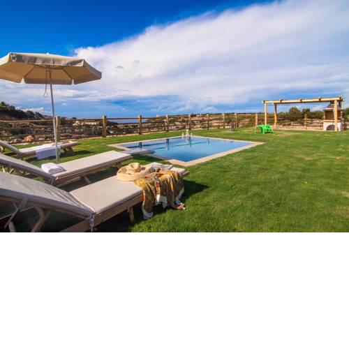Chainteris Villas