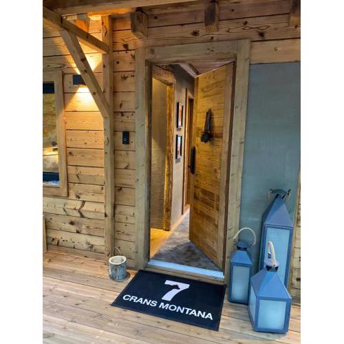 Chalet 7 Luxury Chalet with Cinema room