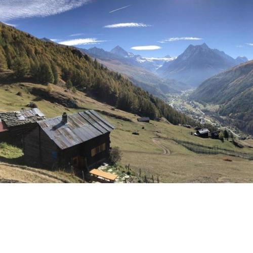 Chalet Adlernest Maiensäss über Evolène