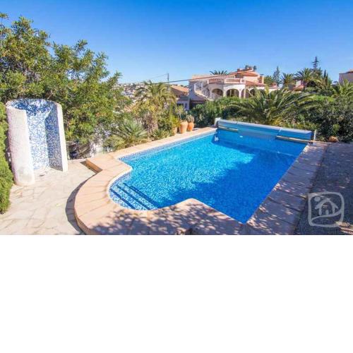 Chalet en Calpe al lado del mar con piscina privada Jardin 4 personas