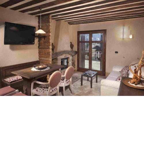 Chalet Euthalia Restaurant & Suites