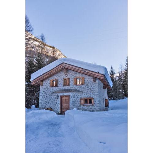 Chalet Gulas - La Punt-Chamues-ch