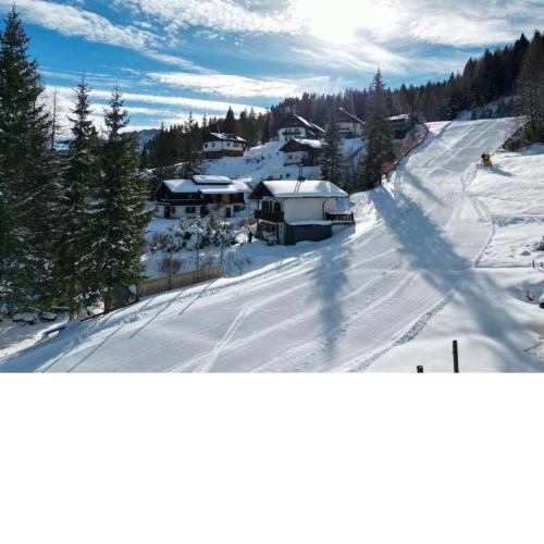 Chalet Heinrich Ski-in Ski-out Nassfeld