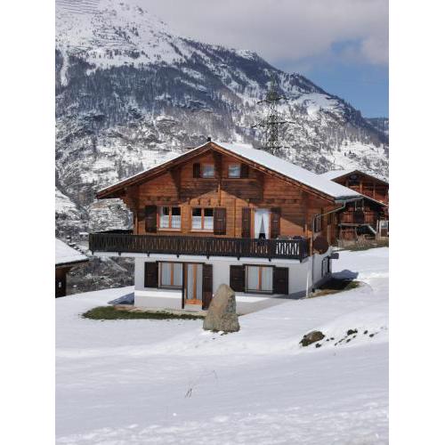 CHALET HÜTTLE - authentisch, ruhig, mitten im grün