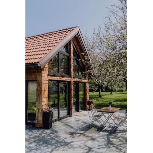 Chalet im Obstgarten