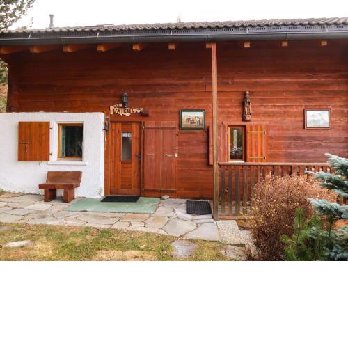 Chalet L'aïeul by Interhome