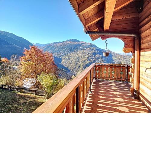 Chalet Les 4 Saisons by Interhome