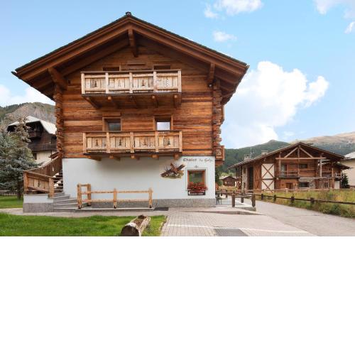Chalet Leur Gusja Golp Quadrilocale