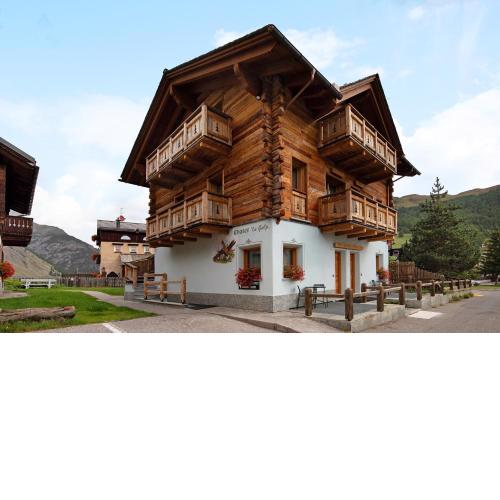 Chalet Leur Gusja Golp Trilocale