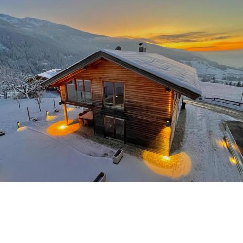 Chalet mit Bergblick & Sauna