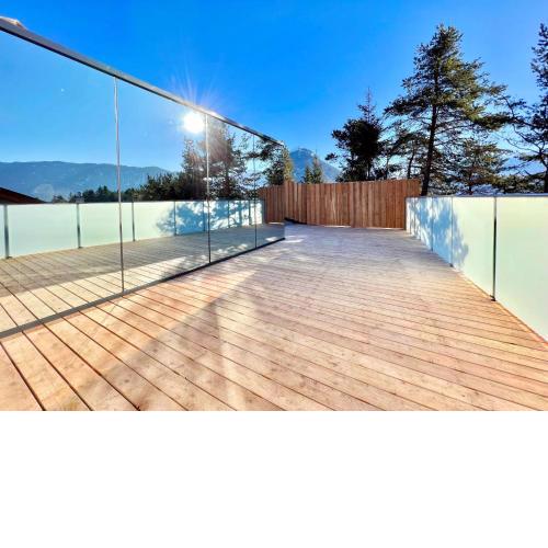 Chalet PANORAMA Lodge by Interhome