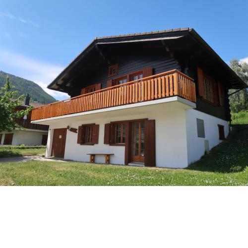 Chalet Petite Plaisance by Interhome