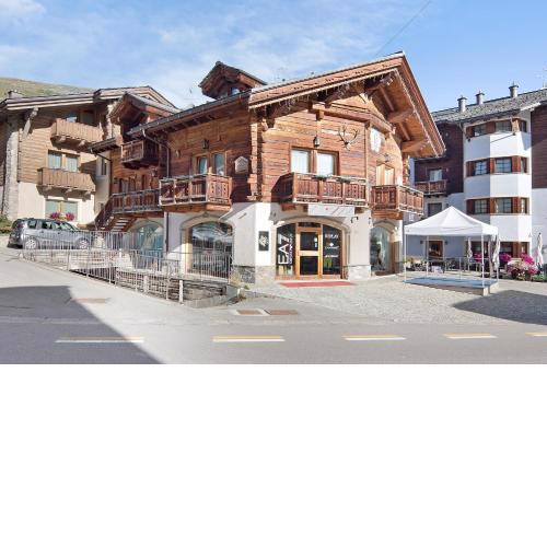 Chalet Picchio Quadrilocale