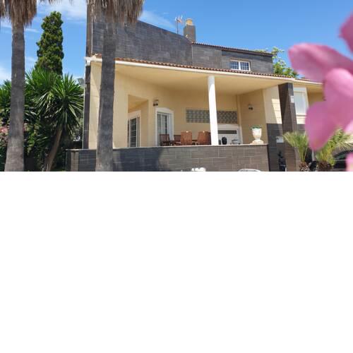 CHALET PRIVADO CON PISCINA