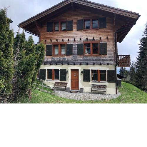 Chalet Tetras