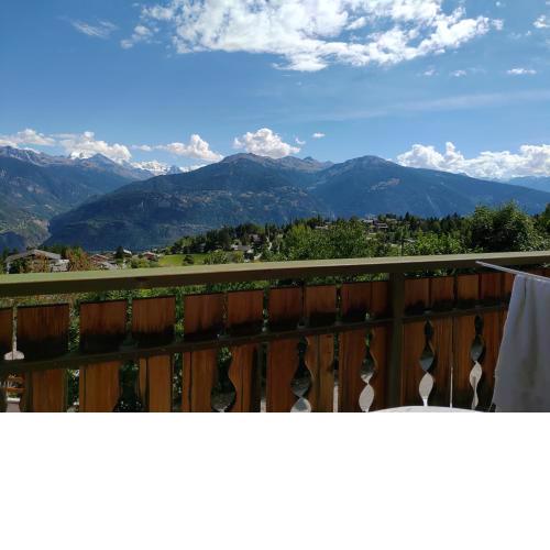 Chalet Tyl, vue imprenable sur les Alpes Valaisannes