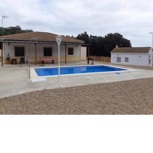 Chalet with 2 bedrooms in Almodovar del Rio with shared pool and terrace