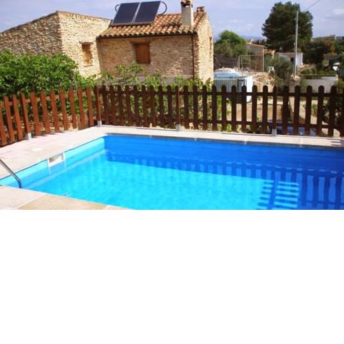 Chalet with 3 bedrooms in Masdenverge with private pool and WiFi 10 km from the beach
