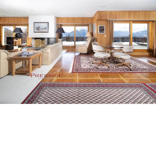 Chalet Yannos
