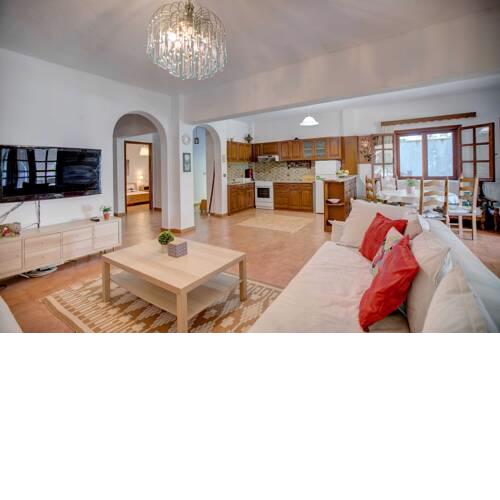 Chalkidiki Beachfront Haven - Perfect location