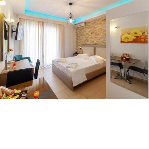 Chalkidiki Daphnae Studio-Beachfront Sunny Haven