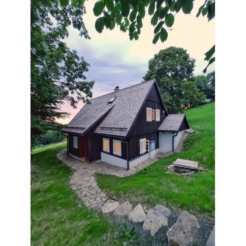 Chaloupka Dvě Sestry