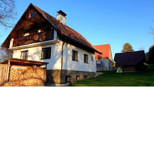 Chalupa Nad Lipou - Čičmany, turistika, sauna, krb