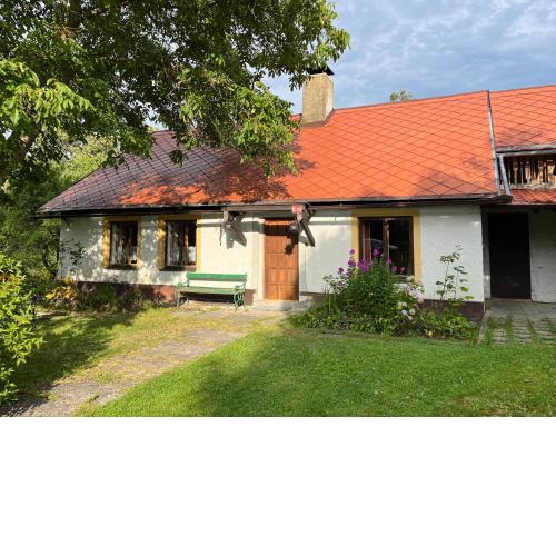 Chalupa pod orechem / Romantic cottage in Sumava