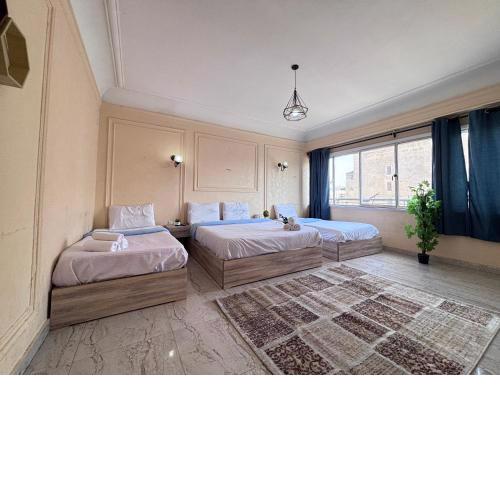 Champollion apartments