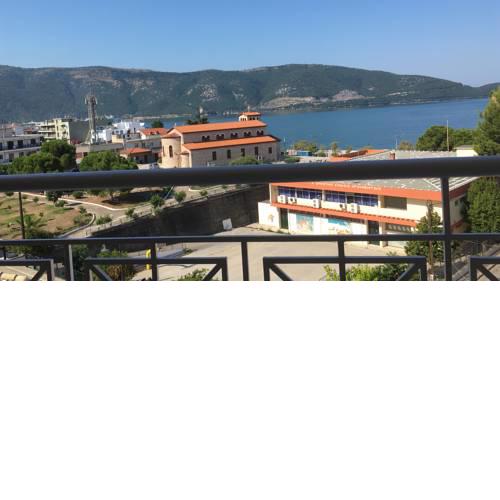 Chantzara Maria ,for 5, family apart 50 sqm.2 studios, balconies sea view 40 m. harbor , heart city, flats to let