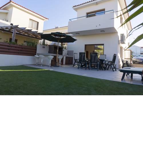 Chara Elizabeth No 2 Villa