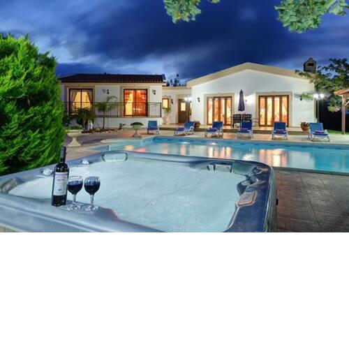 Chariklia Villa