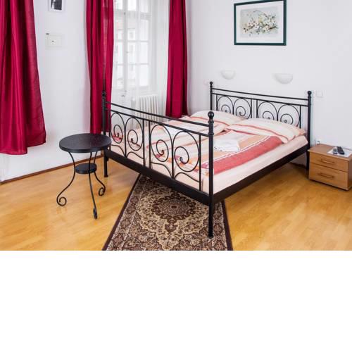 Charles Bridge Bed And Breakfast