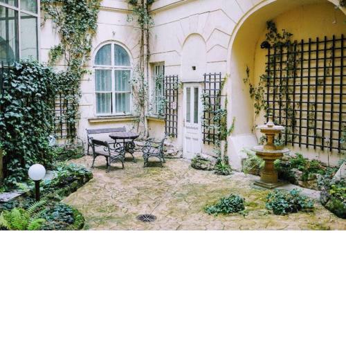 CHARLES BRIDGE FAMILY APARTMENT / COSY & QUIET / CITY CENTER