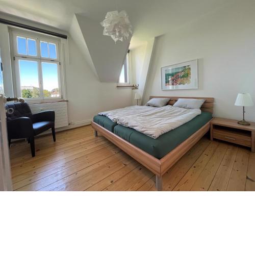 Charmante Altbauwohnung am Rhein