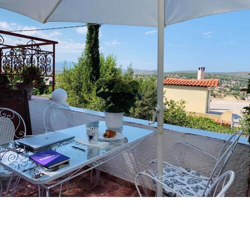 Charming 1-Bed Apartment in Porto Rafti