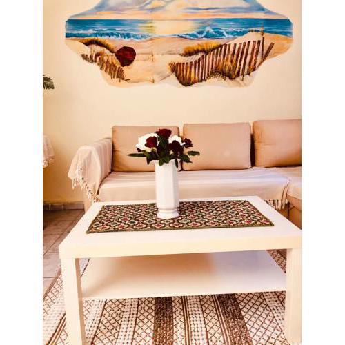 Charming 1 Bedroom Apt