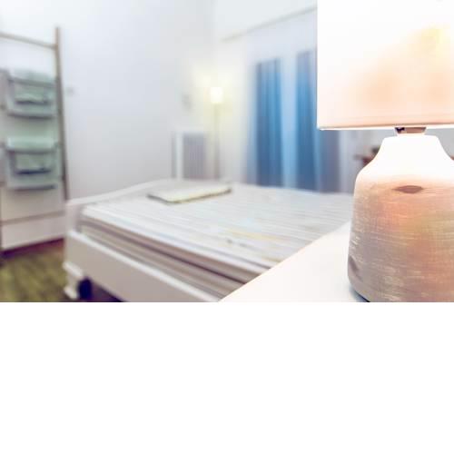 Charming 2 bedroom apartment next to Piraeus port