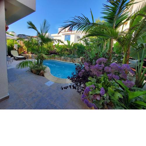 Charming 3-Bed Villa in Protaras with heated pool