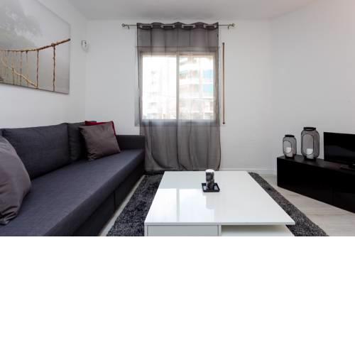 Charming 3bed Torrassa Metro