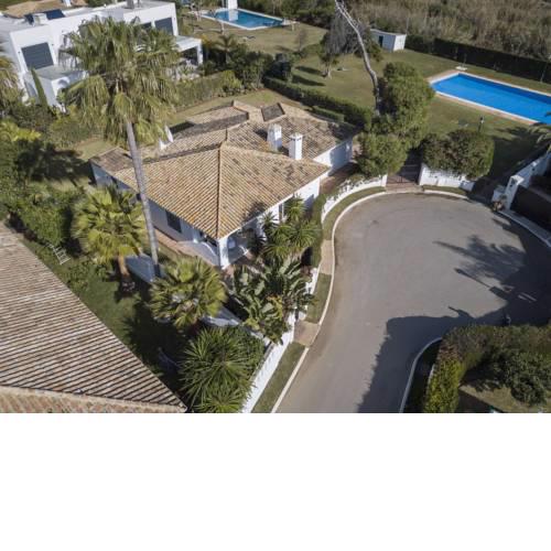 Charming 4bedroom Villa in Los Monteros Beach