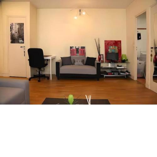 Charming apartment - 10min walk to the Eiffel Tour