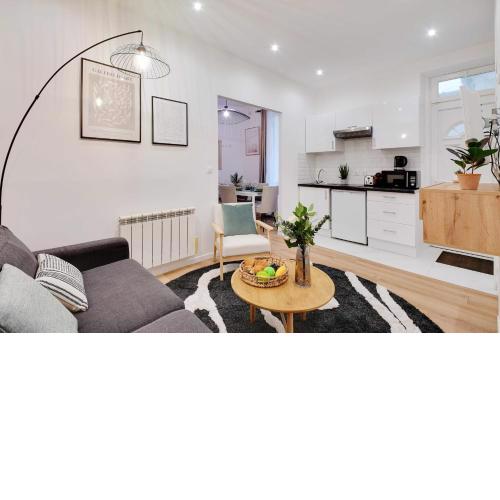 Charming apartment 1BDR - Courcelles