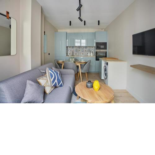 Charming apartment Center of Paris/Montorgueil ( Aboukir 78)